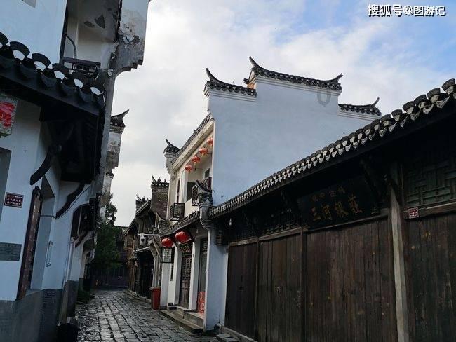 歼-20除没超音速巡航能力外，其它方面超越F-22，事实真如此吗？